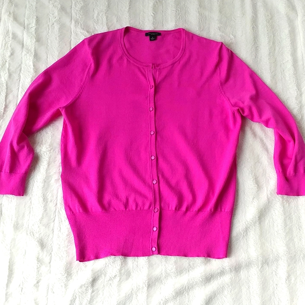ANN TAYLOR PINK CARDIGAN SWEATER M